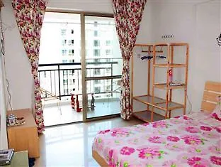 One Plus One Holiday Hostel Sanya China